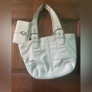 Y2K Coach Soho white leather tote bag AND matching wallet! Lot 2 items!!